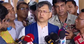 ‘সংসদ ২৭০ দিনে ব্যর্থ হলে প্রস্তাবগুলো স্বয়ংক্রিয়ভাবে সংবিধানে যুক্ত হবে, এটা হাস্যকর’